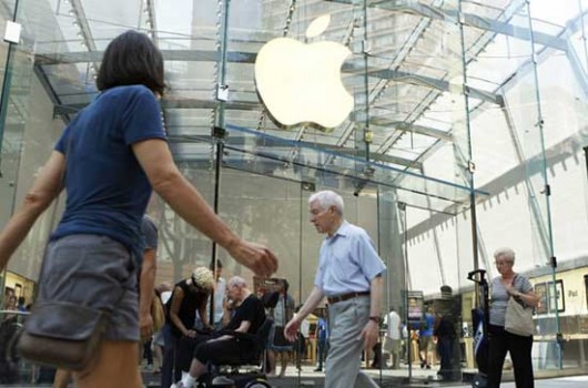 apple-brand-2011